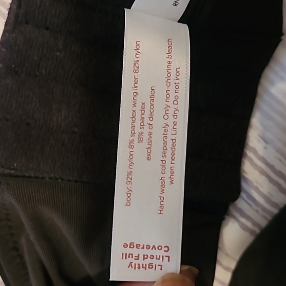 Cacique Comfort Bliss Lightly Lined Full Coverage Black Bra 40F Shapewear NWT - Picture 9 of 10